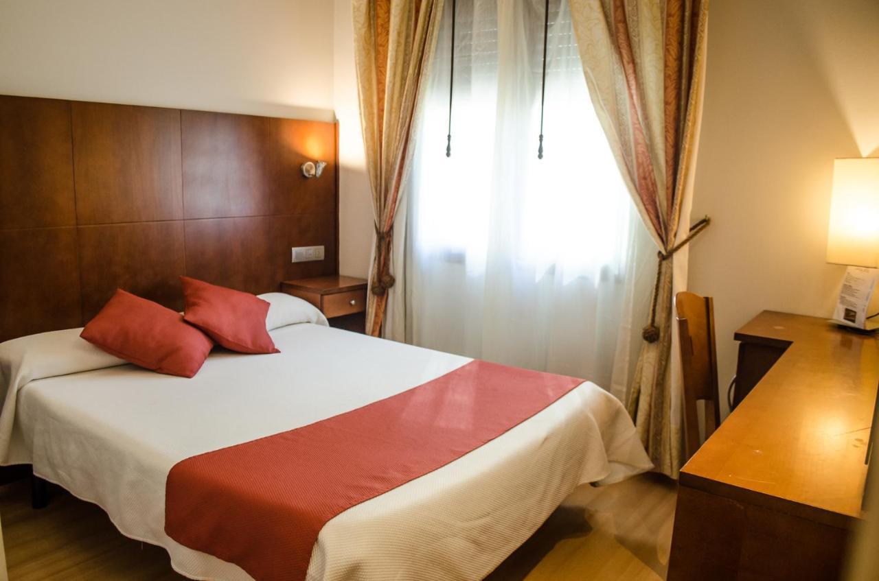 Hotel Jaques Jaca Exterior foto