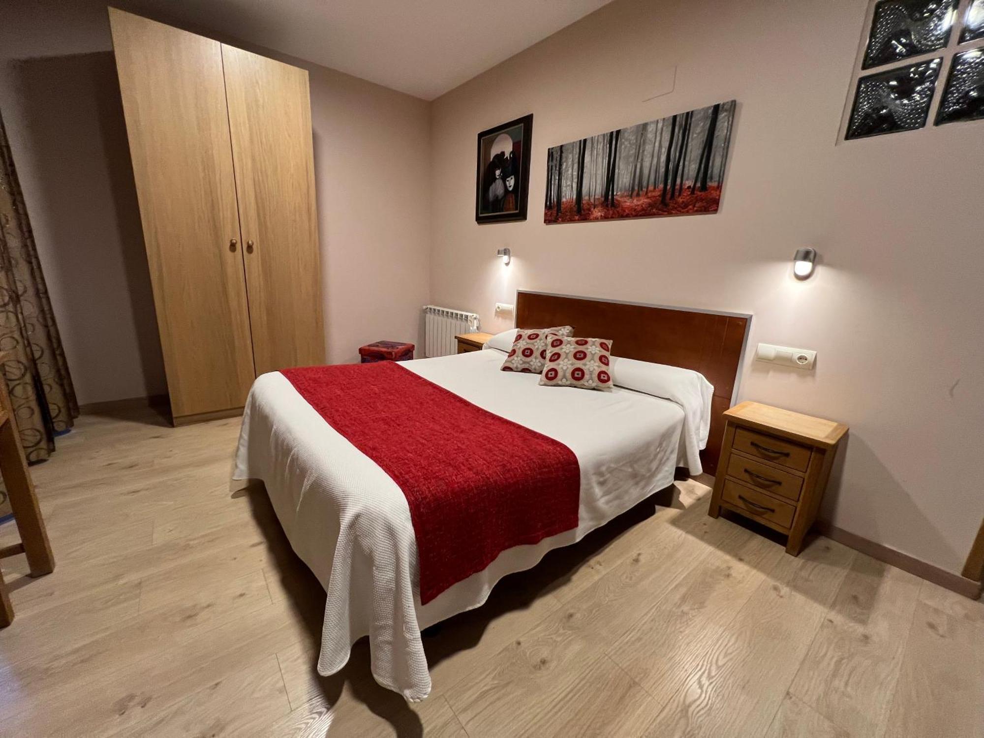 Hotel Jaques Jaca Exterior foto